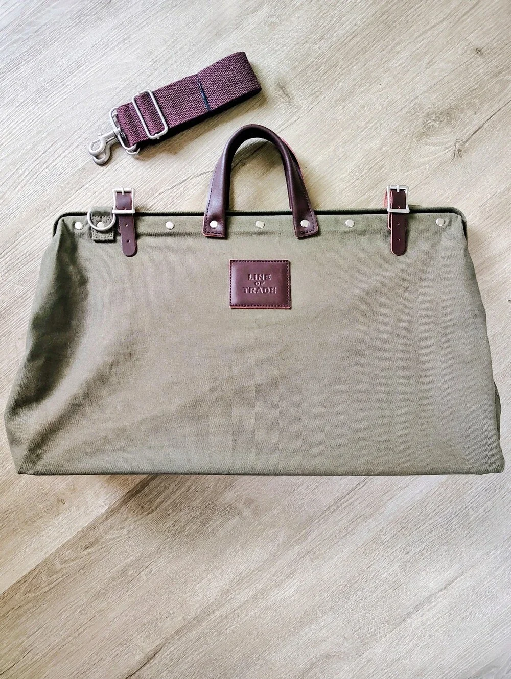 Line of Trade Canvas Weekender Bag in Olive Color